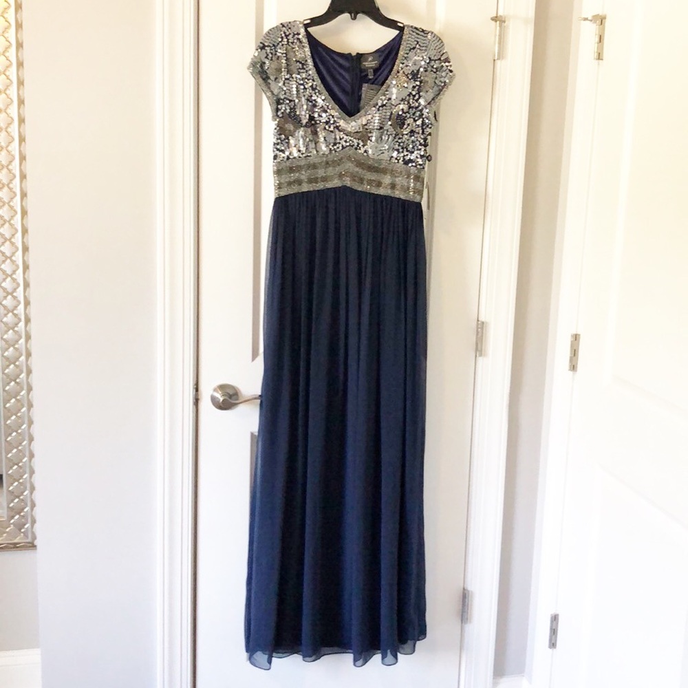 NWT Adriana Papell evening gown
